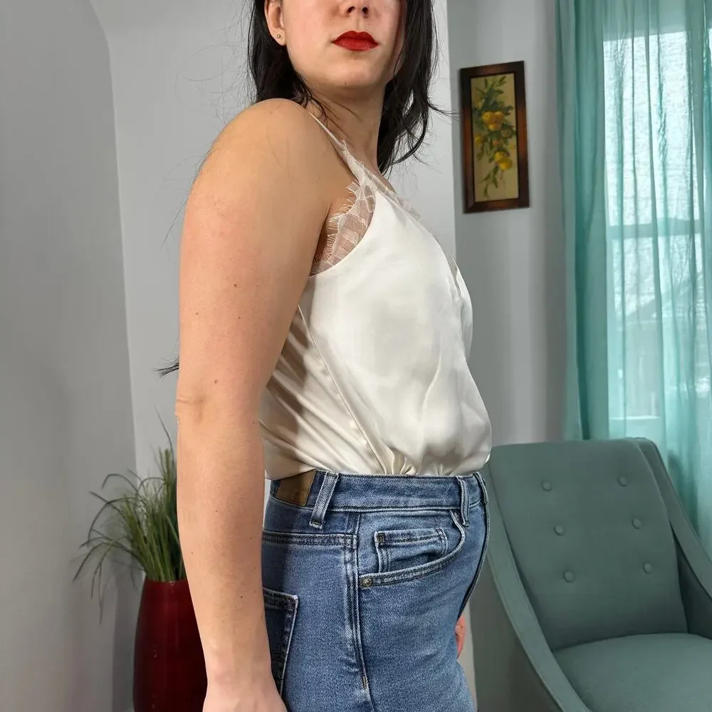 Express cream neck